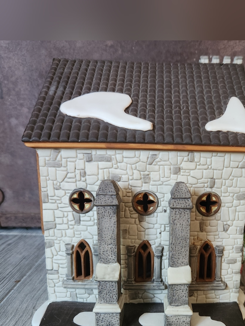 Vintage Whittlesbourne Church Handpainted Porcelain Dickens Village Series - Picture 7 of 16